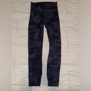 Lululemon Camo Wunder Train High-Rise Tight 25”